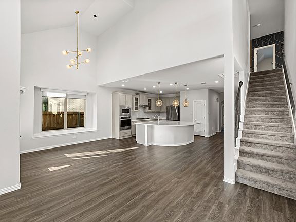 Open Concept Living Space Perfect for Entertaining!