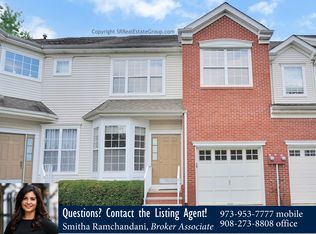 71 Albert Ct, Parsippany, NJ 07054