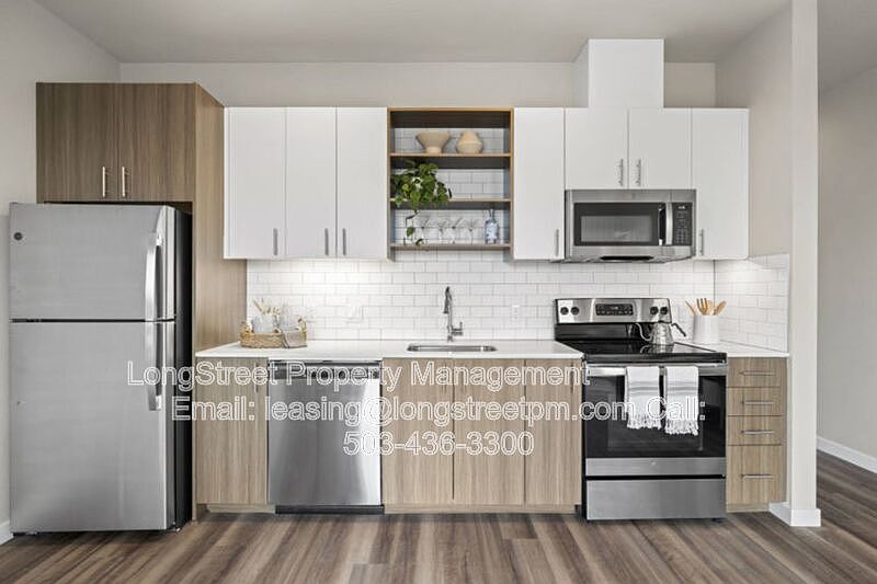1st image of 4064 N Mississippi Ave #203
