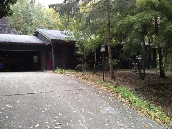 16635 Blair St, West Olive, MI 49460