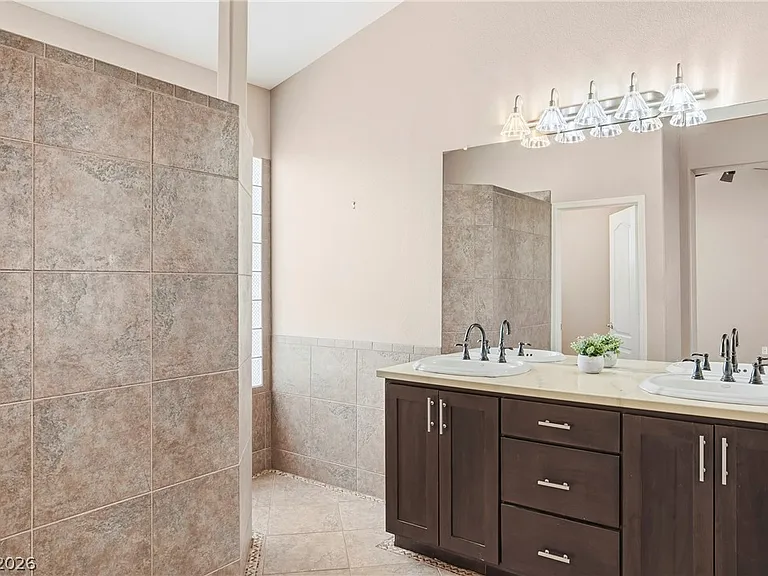 2870 Deerwood Ct — Photo 30