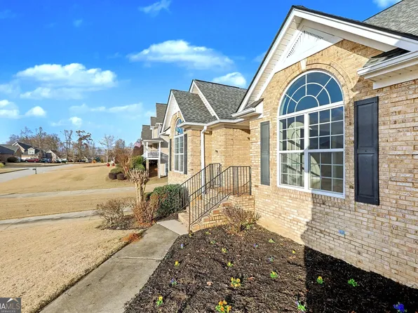 46 Ridge Brooke Dr, Douglasville, GA 30134