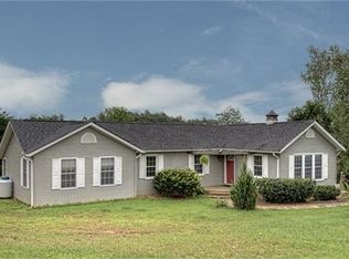 339 Pleasant Hill Rd, Landrum, SC 29356