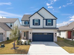 935 Coffee Mill Ln, College Station, TX 77845