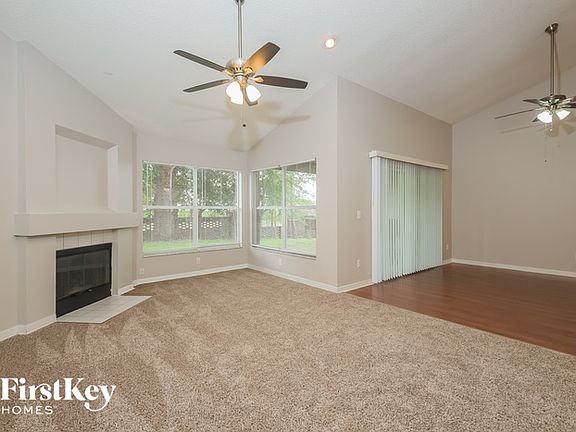 3rd image of 1421 Saddleridge Dr