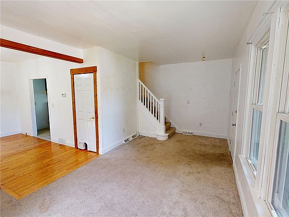 2nd image of 1638 Saxonburg Blvd