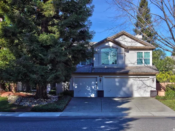 11871 Silver Cliff Way, Gold River, CA 95670