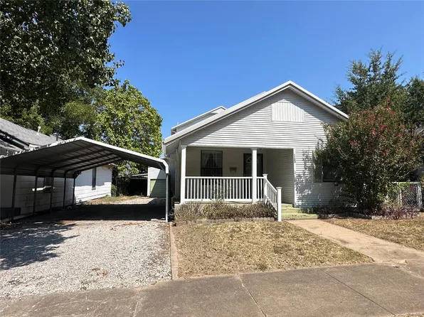 1123 E 9th St, Okmulgee, OK 74447