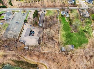 24560 Smithtown Rd, Excelsior, MN 55331