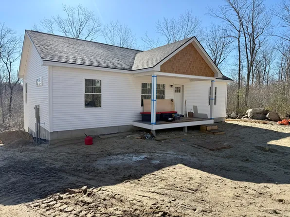 183 Dunton Road, Naples, ME 04055