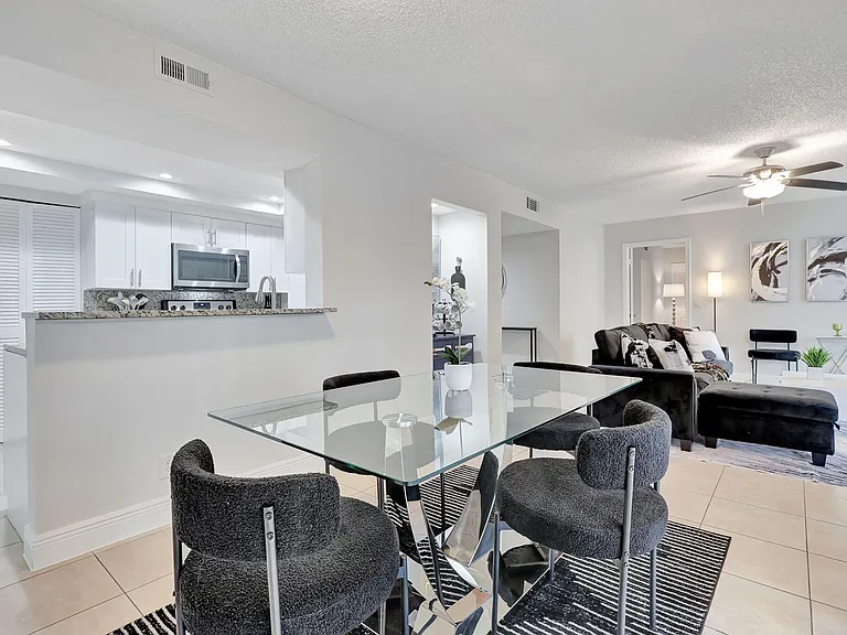 12641 Westhampton Cir #C311 — Photo 8