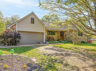 172 Belmeade Ln, Benton, KY 42025