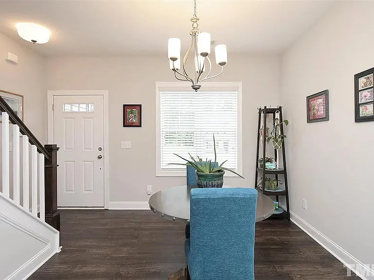 1009 Silver Farm Rd — Photo 6