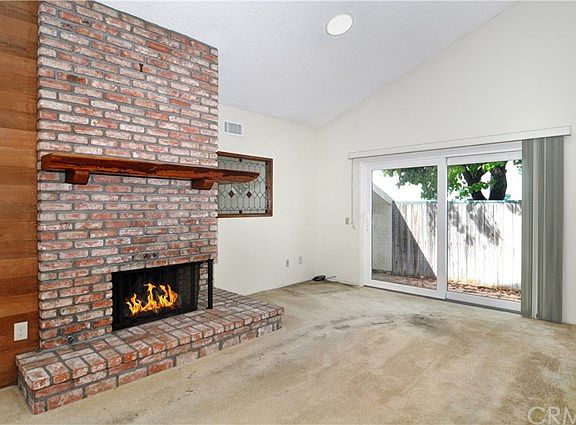 3rd image of 6836 Almondine Dr
