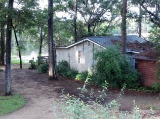 2596 Lakeview Cir, Alford, FL 32420