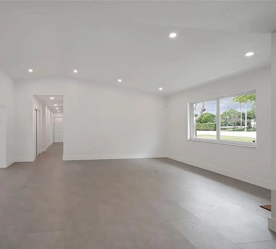 3 bed, 1500 sqft, $3,200 — Photo 2
