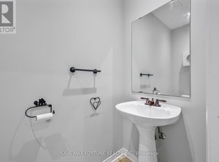 80 Bunchberry Way, Brampton, ON L6R2E8