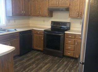 20100 Simmons Rd, Waynesville, MO 65583