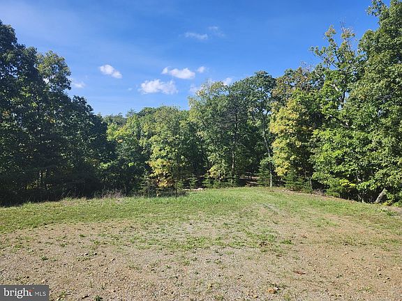 3rd image of Grace Mountain Ln