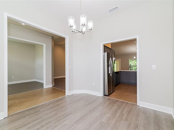 3rd image of 345 CIMARRON COURT