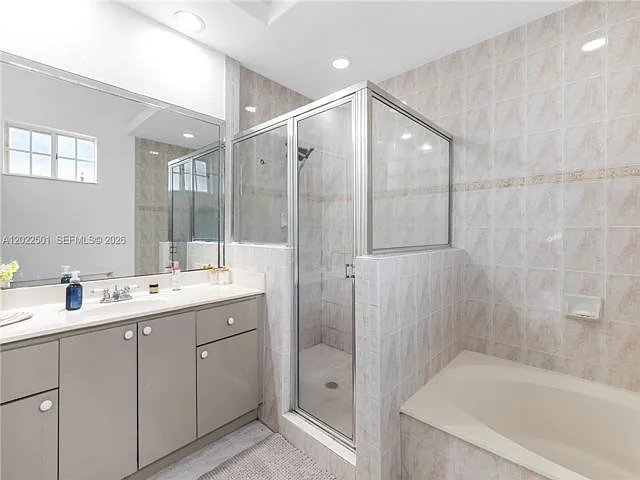 14942 NW 89th Ct — Photo 3