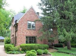 448 Hawthorne Ave, Saint Louis, MO 63119