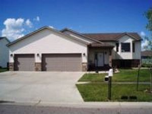 1591 Baywood Dr, West Fargo, ND, 58078