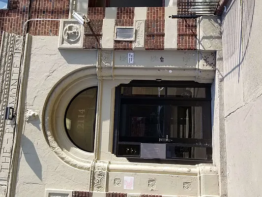 Rented by Lang Realty LLC | media 15