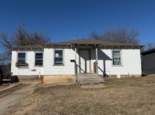 2713 Hanger Ave, Fort Worth, TX 76105