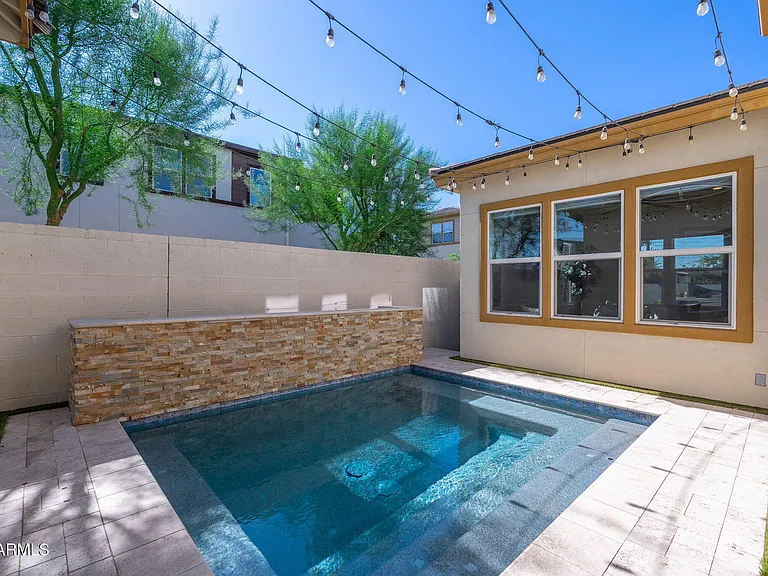 1555 E Ocotillo Rd #9 — Photo 31