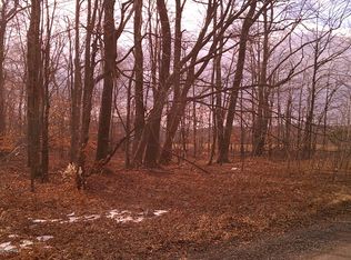 Silver Maple Dr, Clarks Summit, PA 18411