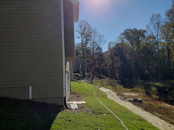 376 Katie Ln