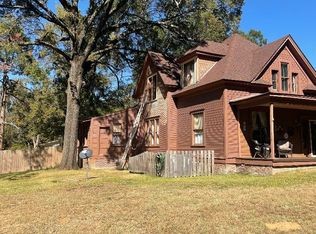 670 Burke St, Ashdown, AR 71822