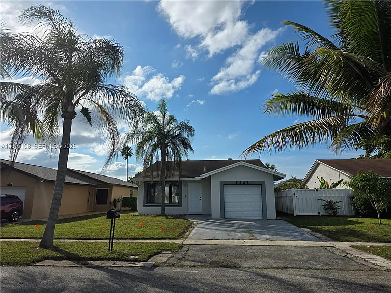 5307 NW 93rd Ave — Photo 1