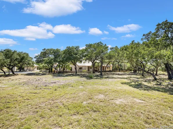 34 Concho, Boerne, TX 78006