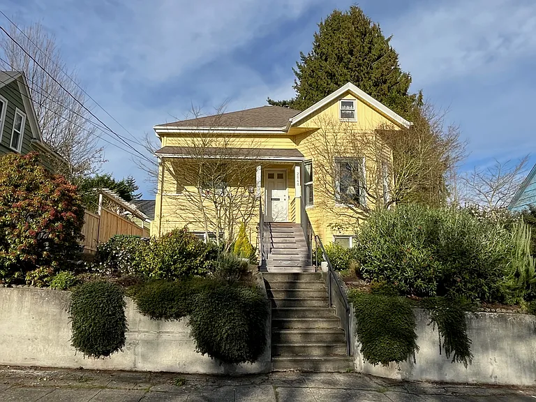 Front view, wintertime