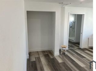 2837 San Marino St #301, Los Angeles, CA 90006