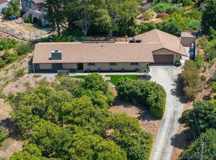 1109 Via La Cuesta, Escondido, CA 92029