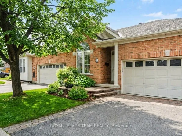 25 Sawchuk Ter, Ottawa, ON K2K 3H1