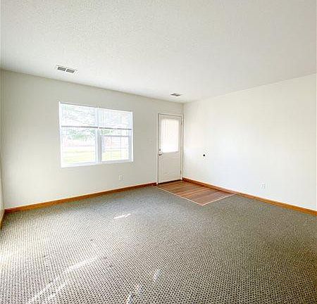 3rd image of 7593 48th Ave #3