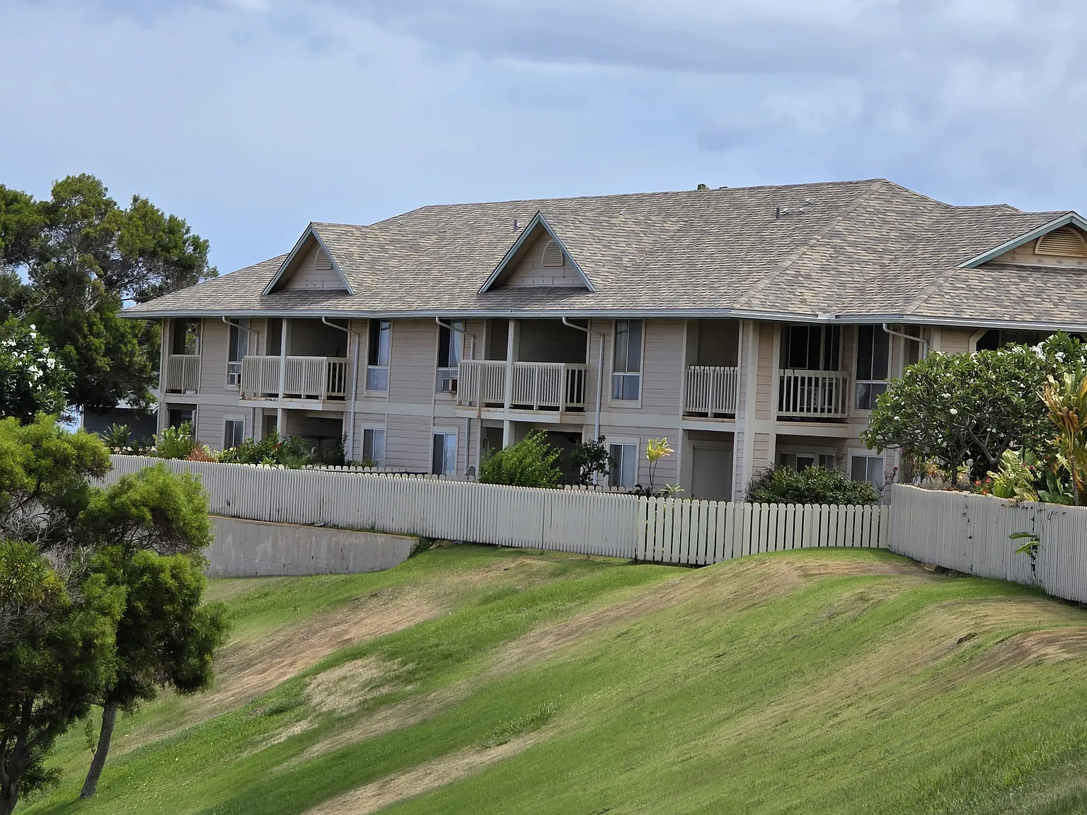 Palahia St, Kapolei — Photo 4