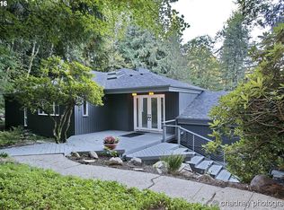 25811 E Highview Dr, Welches, OR 97067