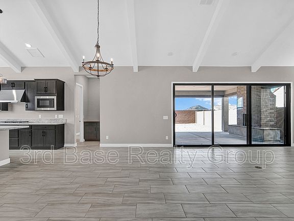 3rd image of 20624 W San Miguel Ave