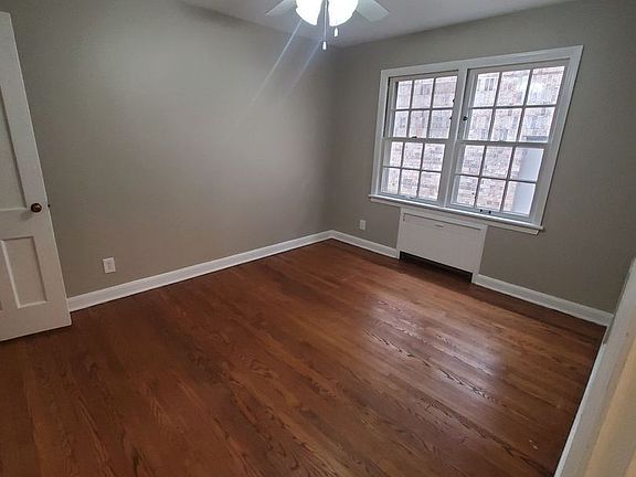 4th image of 512-524 E Henry Clay St #512-2