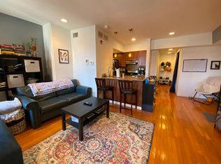 325 S 12th St #300-3F, Philadelphia, PA 19107