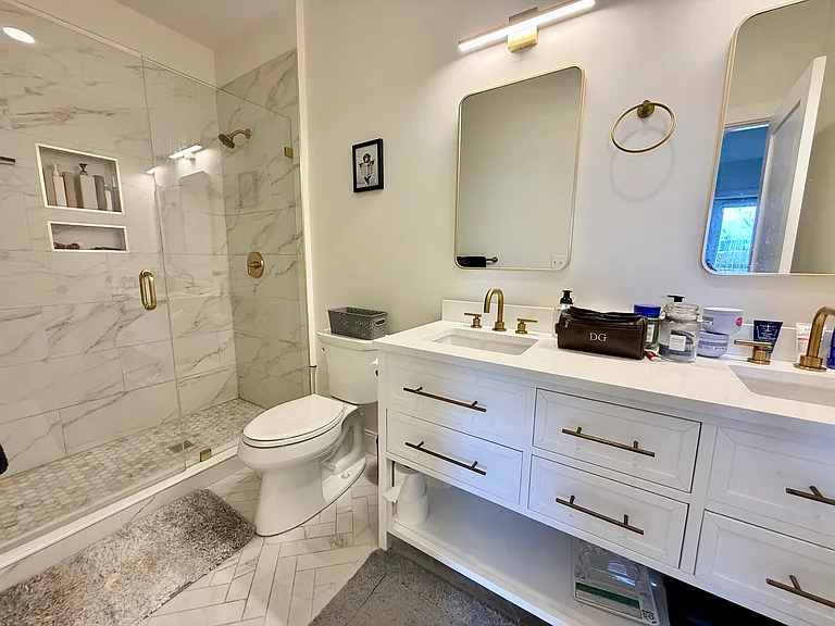 120-126 Emerson St #5 — Photo 13
