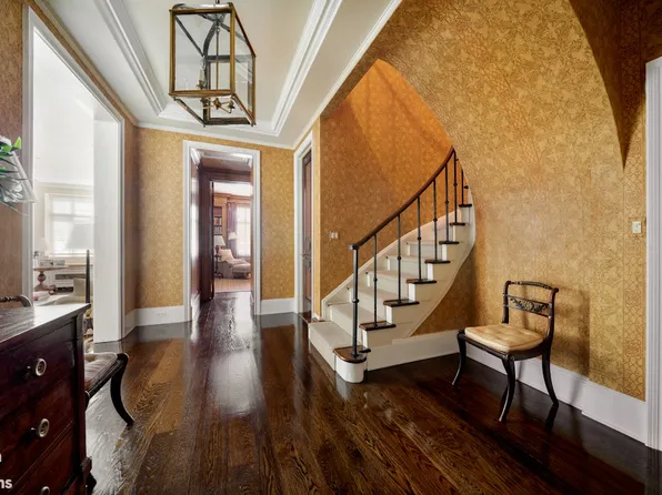 115 East 67th Street 7D/8D image 2 of 13