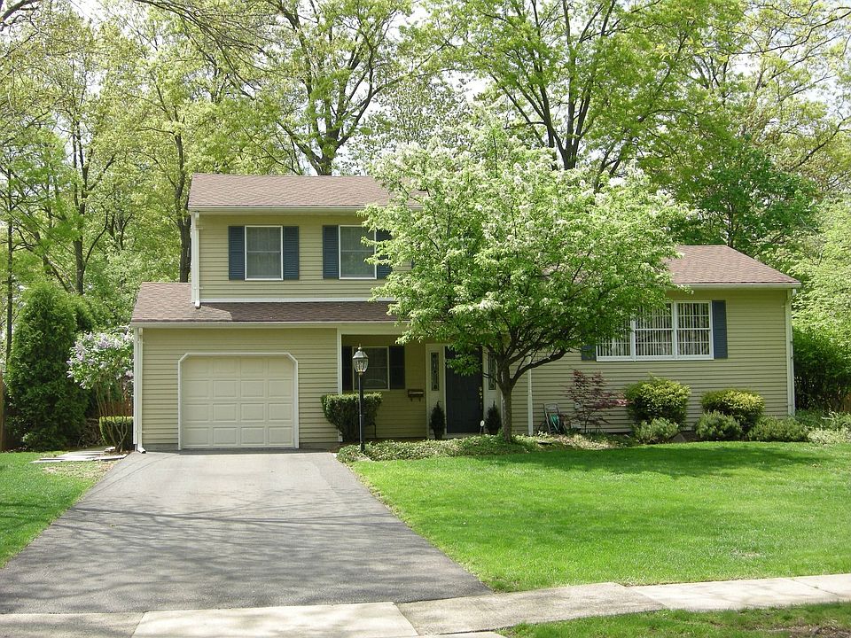 Large 4 Bedroom Split