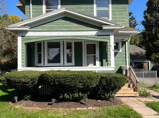 614 Ridge Rd, Webster, NY 14580