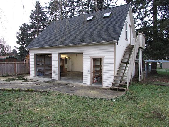 3rd image of 9028 48th Dr NE